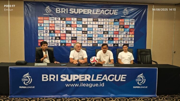 Tak Pikirkan Kemenangan Besar Musim Lalu, Dewa United Tetap Waspadai Semen Padang FC 1 Prematch press conference Semen Padang FC vs Dewa United. (dok. Radarsumbar)