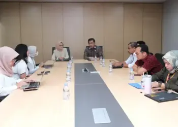 Rapat tim humas Kementerian ATR/BPN dengan Deputi PCO RI. (dok. istimewa)