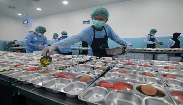 Polres Pesisir Selatan Awasi Dapur SPPG, Pastikan Makanan Bergizi Gratis Layak Konsumsi