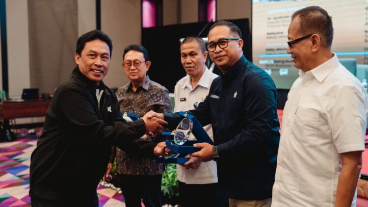 PTPN IV PalmCo Ajak Pemerintah dan Asosiasi Kolaborasi Tingkatkan Kesejahteraan Petani 1 Dirut PTPN IV Jatmiko Sentosa