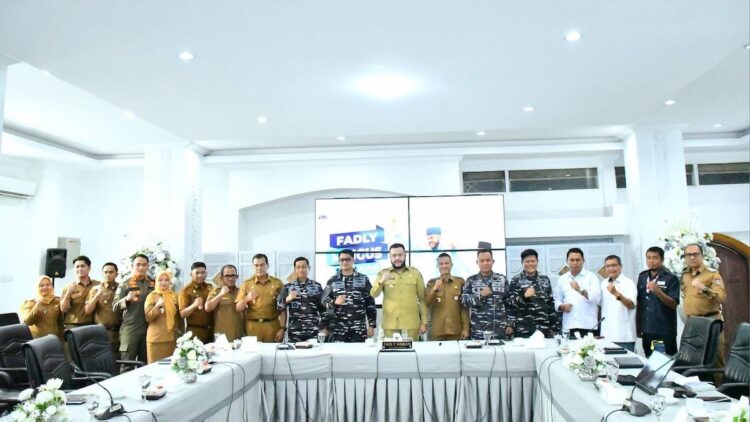 Rapat persiapan HUT ke-80 TNI dengan acara baksos yang digelar oleh Pemko Padang. (dok. istimewa)