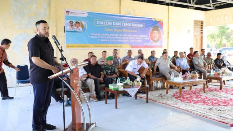Wako Fadly Amran gelar dialog dengan nelayan. (dok. Prokopim)