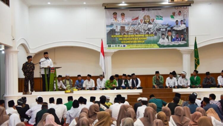 Wako Fadly Amran hadiri lailatul ijtima bersama NU Padang. (dok. Prokopim)