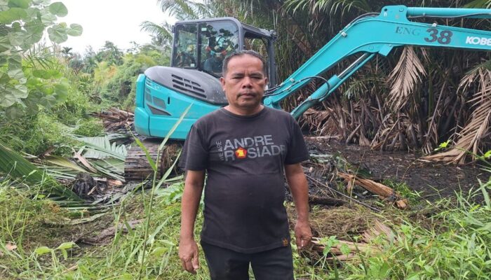 Cegah Banjir, Ketua RW IV Kurao Pagang Pakai Dana Operasional Bangun Drainase