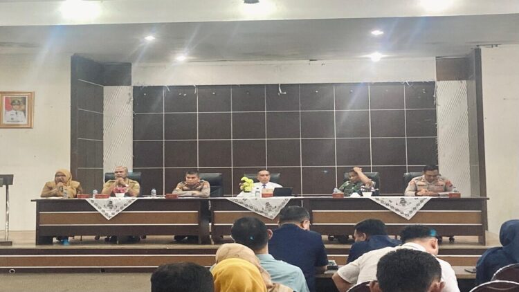 Pemkab Solok menggelar rapat koordinasi persiapan even Fertival 5 Danau. (Foto: Diskominfo Kabupaten Solok)