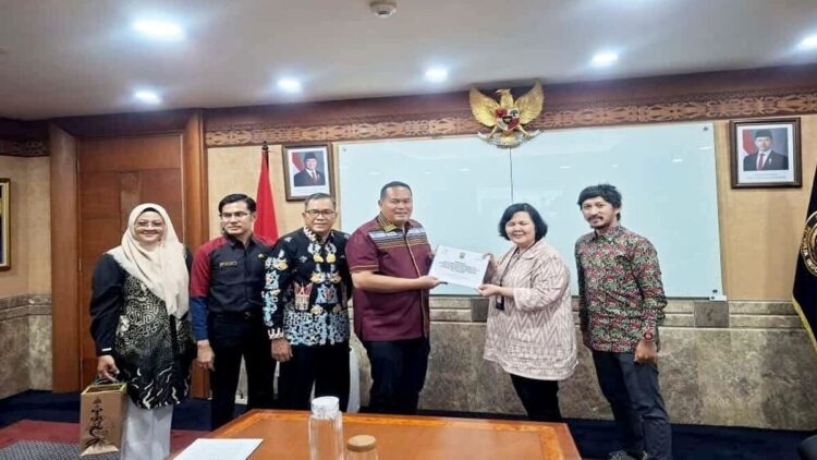 Wako Pariaman Yota Balad berkunjung ke Kementerian Pariwisata. (Foto: Ist)