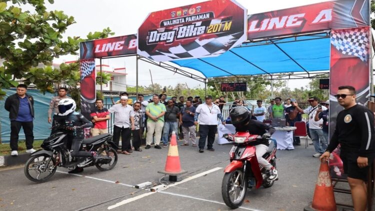 310 Rider Ramaikan Drag Bike Wali Kota Pariaman Cup 2025, Yota Balad Ajak Hindari Balap Liar 1 Ratusan pebalap berlaga di iven Drag Bike Walikota Pariaman Cup Tahun 2025. (Foto: Ist)