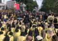 Demo mahasiswa di gedung DPRD Sumbar. (dok. istimewa)