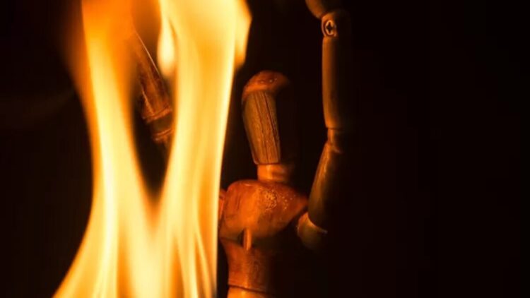 Penghuni Kos di Padang Diduga Bakar Diri, Dipicu Hubungan Asmara 1 ilustrasi bakar diri. (dok. istimewa)