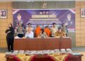 Polda Sumbar Gagalkan Perdagangan Sisik Trenggiling, Dua Pelaku Ditangkap 2 Konferensi pers perdagangan sisik trenggiling oleh Polda Sumbar. (dok. istimewa)