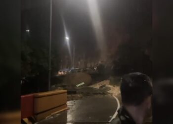 Longsor di Flyover Kelok Sembilan. (dok. tangkapan layar)