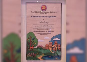 Kota Padang Raih ASEAN ESC Award 2025 di Malaysia 17 Penghargaan untuk Kota Padang dari ASEAN ESC Award 2025. (dok. istimewa)