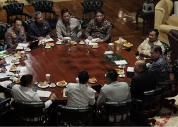 Presiden Prabowo Gerakkan Inovasi Energi Bersih dan Percepat Giant Sea Wall untuk Lindungi Pantura