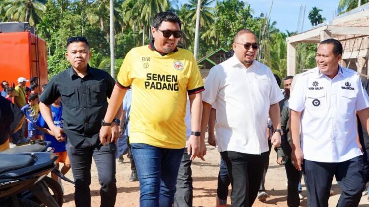 Braditi Moulevey saat menemani Andre Rosiade