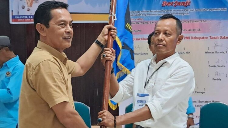 Chandra Antoni terpilih jadi Ketua PWI Tanah Datar