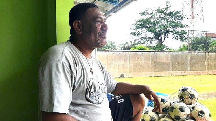 Legenda Semen Padang FC, Herman Pulalo Tutup Usia di Usia 50 Tahun 1 Legenda Semen Padang FC, Herman Pulalo meninggal dunia. (dok. istimewa)