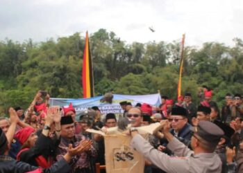 Nagari Lasi Kukuhkan Larangan Berburu Burung di Lereng Marapi, Pelanggar Didenda Emas