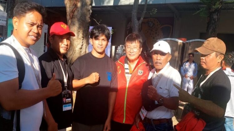 Ketua Umum KONI Sumbar Motivasi Atlet Gulat Pelatnas SEA Games Asal Sumbar 1 Ketum KONI Sumbar beri semangat atlet gulat jelang bertanding