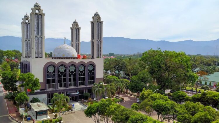 Masjid Al Azhar UNP. (dok. istimewa)
