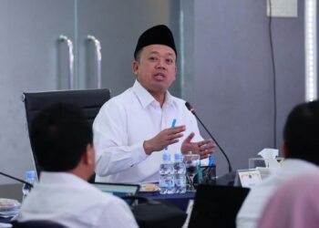 Menteri Nusron Dorong Kolaborasi dengan Pemda Bebaskan BPHTB bagi Masyarakat Kecil 2 Menteri Nusron Wahid saat beri wejangan kepada pegawai Kementerian ATR/BPN. (dok. istimewa)