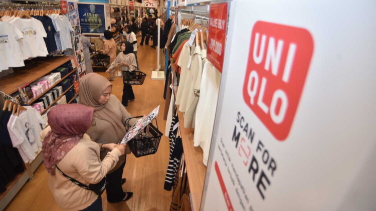 Rayakan Kehadiran UNIQLO Pertama di Padang, Warga Serbu Pembukaan Toko di Basko City Mall 1 Opening UNIQLO Basko City Mall Padang. (dok. istimewa)