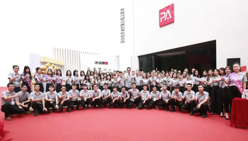 PA Home: Tren Kustomisasi Rumah Secara Menyeluruh dengan Kualitas Tinggi 2 PA team scaled 1