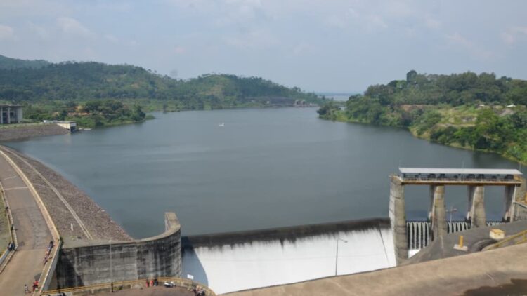 PLN Mulai Bangun PLTS Terapung Kapasitas 92 MWp di Waduk Saguling 1 PLTS Terapung di Waduk Saguling. (dok. istimewa)