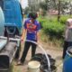 Distribusi air bersih di Agam. (dok. Antara)