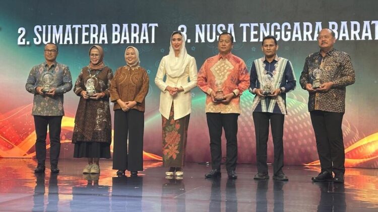 Sumbar Raih Dua Penghargaan Bergengsi di Indonesia Muslim Travel Index 2025 1 Sumbar jadi salah satu provinsi terbaik di Indonesia Muslim Travel Index. (dok. adpsb)