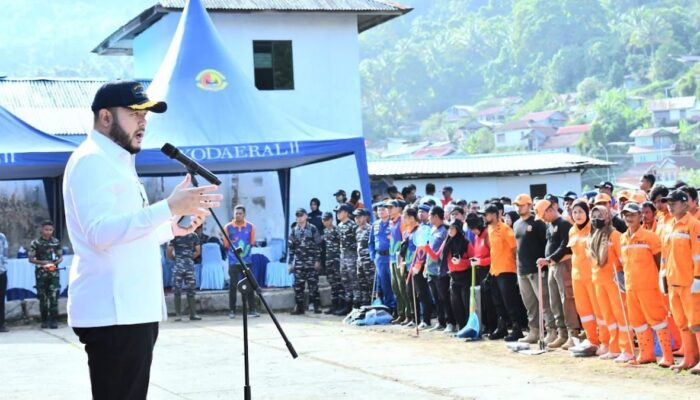 Wako Fadly Amran Hadir di Peringatan HUT TNI AL, Apresiasi Aksi Baksos
