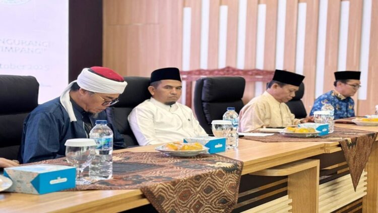 Pemkab Solok dan MUI gelar rakor membahas penanganan penyakit masyarakat. (Foto: Dok. Diskominfo Kabupaten Solok)