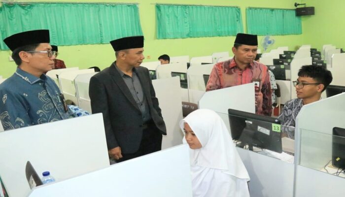 Olimpiade Madrasah Indonesia Digelar di Sumbar, 619 Siswa Adu Sains dan Nilai Islam