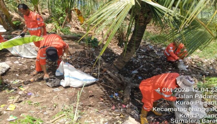 LPS Kurao Pagang kembali Bersihkan Tumpukan Sampah Ilegal