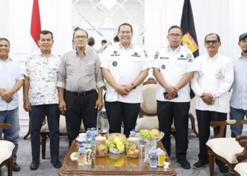 Dari Mukhlis Rahman hingga Wartawan Senior, Tokoh-tokoh Ini Dukung Program Yota Balad-Mulyadi 1 Dari Mukhlis Rahman hingga Wartawan Senior, Tokoh-tokoh Ini Dukung Program Yota Balad-Mulyadi