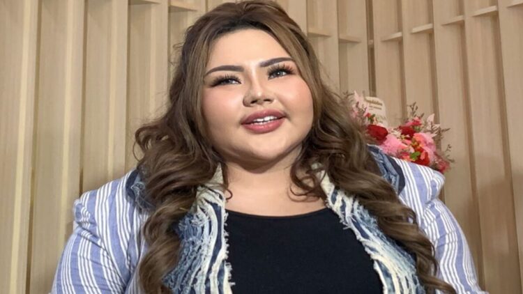 Selebgram Lisa Mariana jadi tersangka kasus pencemaran nama baik. (Foto: Ist)