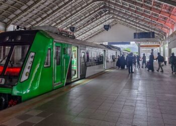 Kereta api Minangkabau Ekspress. (dok. Humas KAI)