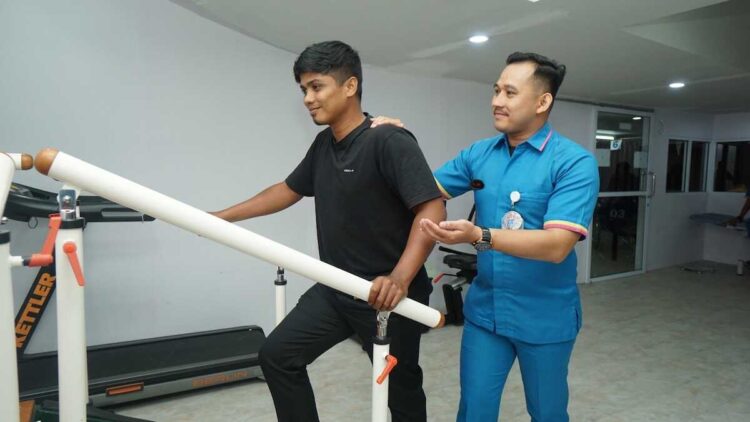 Semen Padang Hospital Kasih Diskon 15 Persen untuk Layanan Fisioterapi 1 Layanan fisioterapi di Semen Padang Hospital (SPH). (dok. istimewa)