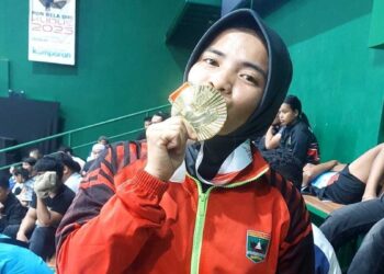 Pegulat Sumbar Yusma Deswita akan berlaga di iven gulat internasional. (dok. Humas KONI Sumbar)