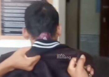 Pelaku eksibisionis di koto tangah diamankan polisi. (dok. tangkapan layar IG Infominang)