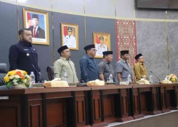 Propemperda 2026 Disahkan: UMKM, Air Minum, dan Produk Halal jadi Ranperda Inisiatif DPRD Padang