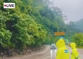 Akses Jalan Solok-Padang Sudah Normal, Warga Diminta Tetap Waspada Longsor dan Cuaca Ekstrem