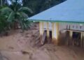 Banjir bandang yang terjadi di Muaro Pingai, Kecamatan Junjung Sirih, Kabupaten Solok. (dok. istimewa)