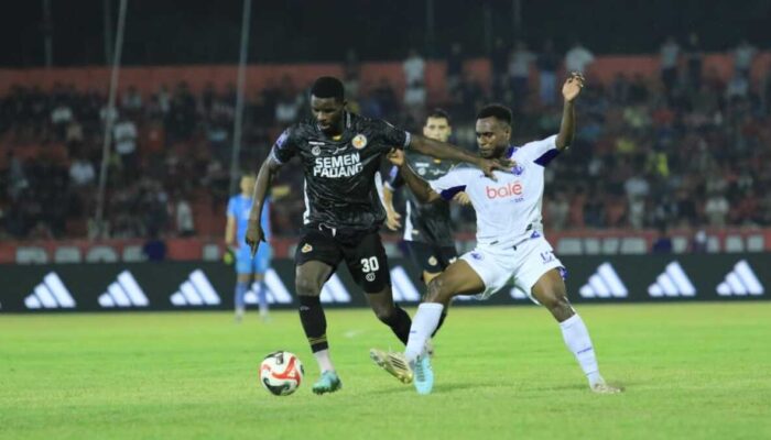 Semen Padang FC makin Terpuruk di Dasar Klasemen BRI Super League Usai Dicukur Arema FC 1-2 di GHAS