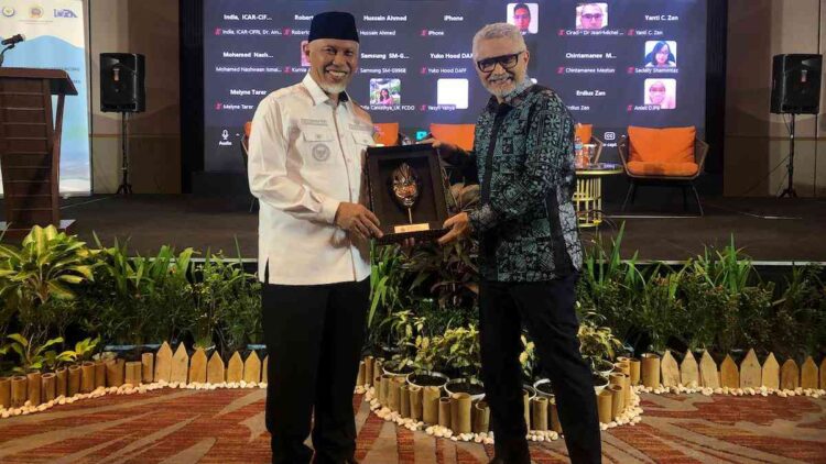 Gubernur Mahyeldi buka workshop IORA di Padang. (dok. istimewa)