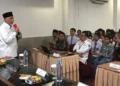 Gubernur saat membuka Pembinaan Karakter Siswa ADEM 3T Tahun 2025 di Edotel Bundo Kandung, SMKN 9 Padang, Rabu (19/11/2025). (dok. adpsb)