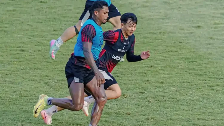 Tak Ingin Jemawa, Persijap Tetap Pasang Mode Tempur Lawan Semen Padang FC 1 Latihan pemain Persijap Jeparan jelang lawan Semen Padang FC. (dok. ILeague)