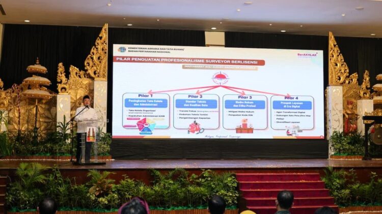 Libatkan Mitra Kerja, Menteri Nusron Ajak MASKI Ikut Perkuat Manajemen Administrasi Pertanahan 1 Menteri Nusron gelar pertemuan dengan MASKI di Bali. (dok. istimewa)