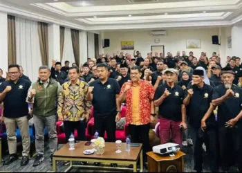 Raker IPSI Sumbar yang dihadiri Wagub Vasko Ruseimy dan Waketum 1 KONI Sumbar, Alvira. (dok. istimewa)