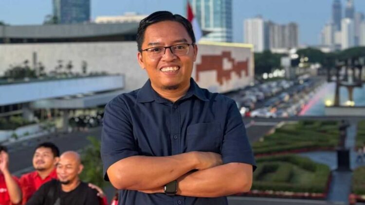 Reviandi, jurnalis dan pendukung Semen Padang FC. (dok. pribadi)