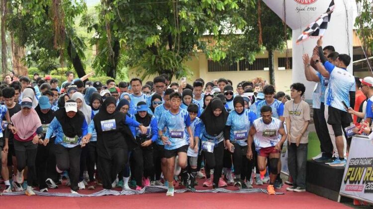Semen Padang fun run 2025. (dok. istimewa)